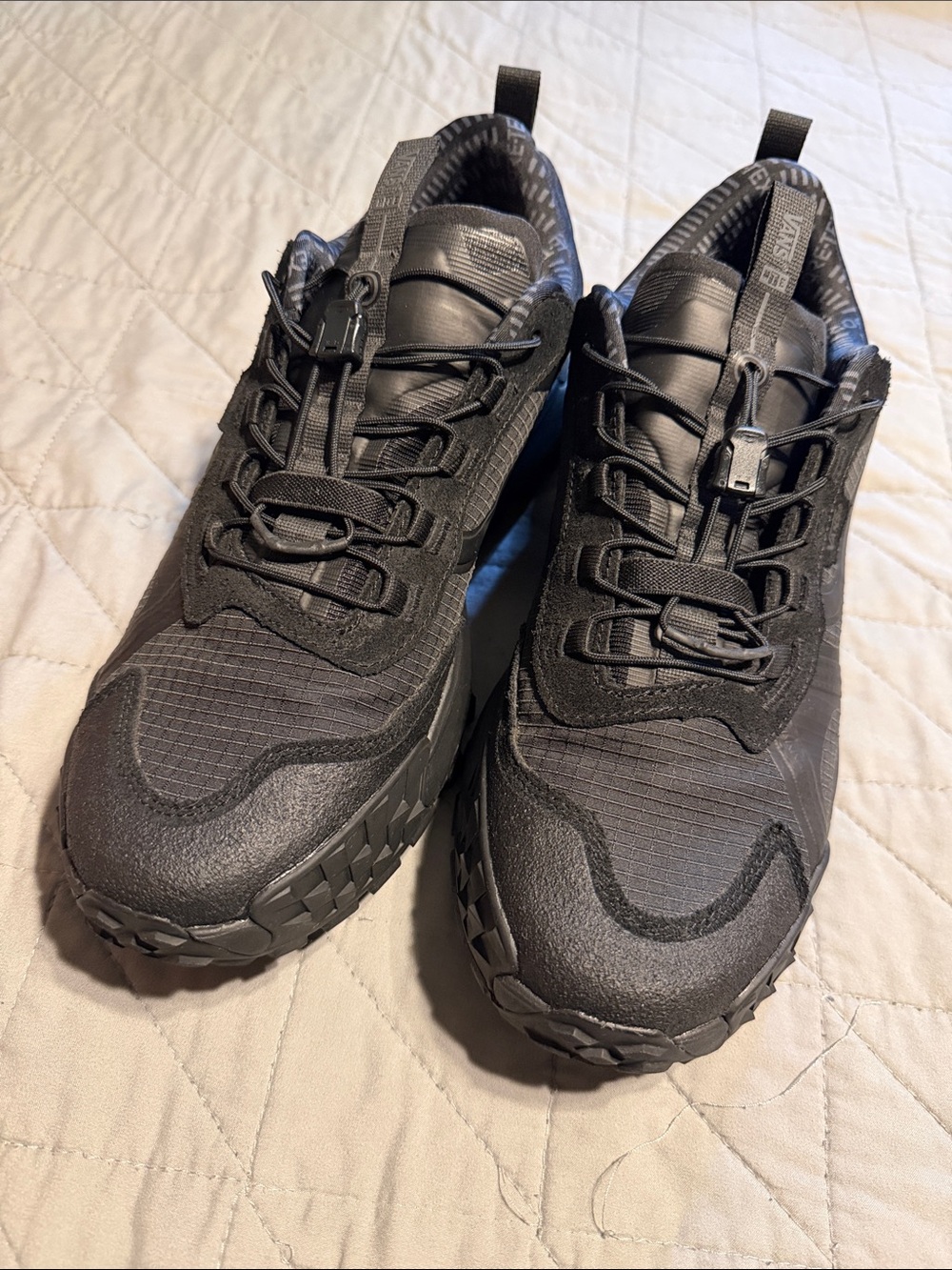 VANS Men’s Black Mte Crosspath XC Gore-Tex All Terrain, Water Repellent Shoe